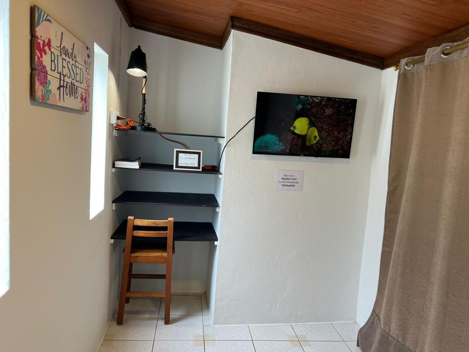 Tiny Apartment In The City Rooftop Terrace Baños Dış mekan fotoğraf
